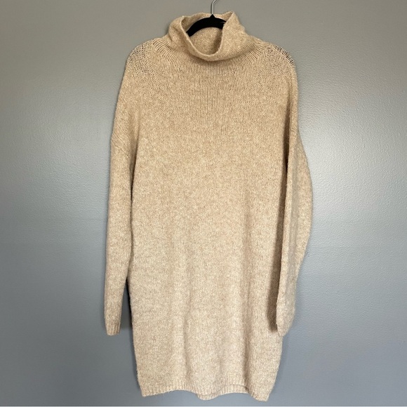 Aerie | Sweater Dress Oversized Turtleneck beige/tan sz S - Picture 1 of 9